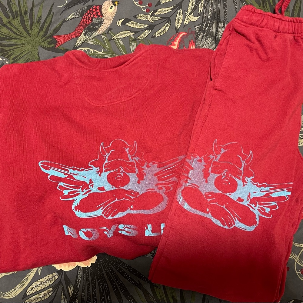 Boys lie crewneck and sweatpants